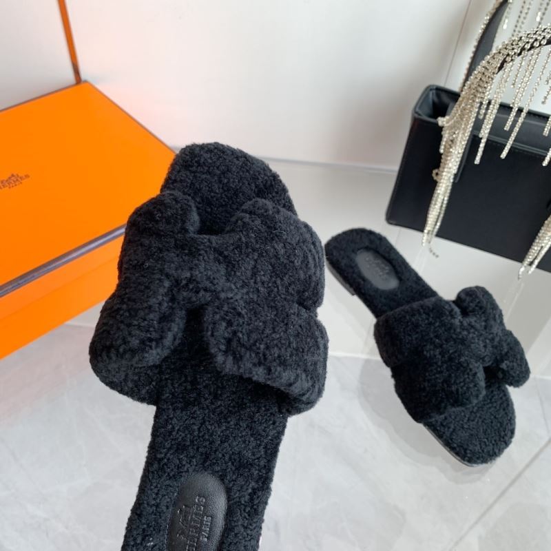 Hermes Slippers